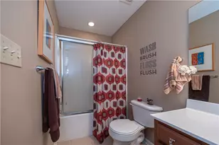 602 Berrington Ct, Bethel Park, PA 15102 - Photo 14