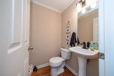 602 Berrington Ct, Bethel Park, PA 15102 - Photo 4