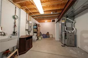 602 Berrington Ct, Bethel Park, PA 15102 - Photo 26