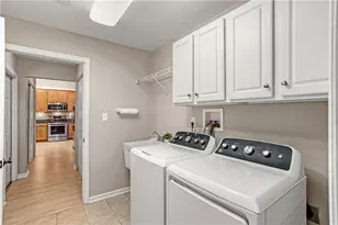 1102 Wealdstone Rd, Cranberry Township, PA 16066 - Photo 36
