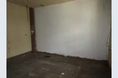 303 Flowers Ave, Pittsburgh, PA 15207 - Photo 6