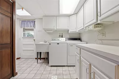 1031 Sharon Dr, Rostraver, PA 15012 - Photo 24