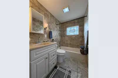 314 Fort Couch Rd, Pittsburgh, PA 15241 - Photo 10
