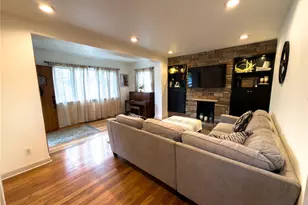 211 N 18th Ave, New Brighton, PA 15066 - Photo 16