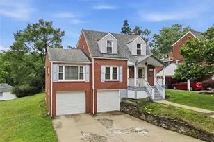 272 Lynn Dr, Pittsburgh, PA 15236 - Photo 1