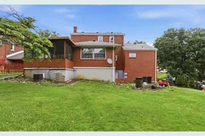 272 Lynn Dr, Pittsburgh, PA 15236 - Photo 38