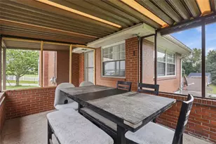 272 Lynn Dr, Pittsburgh, PA 15236 - Photo 30