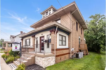 208 W New Castle St, Zelienople, PA 16063 - Photo 2