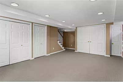595 Kenilworth Dr, Pittsburgh, PA 15228 - Photo 34