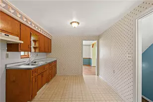 3121 Aniray Cir, Bethel Park, PA 15102 - Photo 10