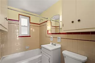 3121 Aniray Cir, Bethel Park, PA 15102 - Photo 14
