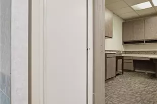 208 W New Castle St, Zelienople, PA 16063 - Photo 20