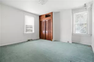 208 W New Castle St, Zelienople, PA 16063 - Photo 26