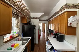 2830 Brentwood Ave, Pittsburgh, PA 15227 - Photo 12