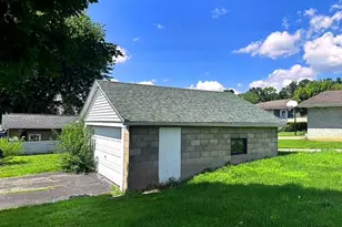 638 Painter St, Everson, PA 15631 - Photo 4