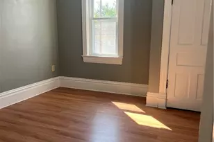 121 Hamilton Ave, Vandergrift, PA 15690 - Photo 10