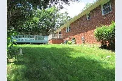 410 Crestridge Drive, Hempfield Township, PA 15601 - Photo 4