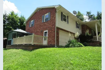 410 Crestridge Drive, Hempfield Township, PA 15601 - Photo 18