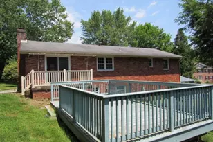 410 Crestridge Dr, Hempfield Township, PA 15601 - Photo 26