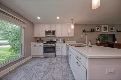 29 Bel Aire Dr, Murrysville, PA 15626 - Photo 4