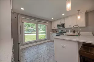 29 Bel Aire Dr, Murrysville, PA 15626 - Photo 4