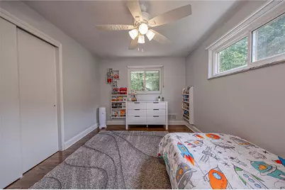 29 Bel Aire Dr, Murrysville, PA 15626 - Photo 8