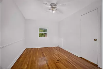 111 Green Oak Lane, Scott Township, PA 15220 - Photo 34