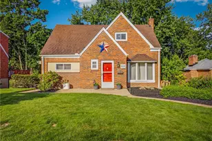 111 Green Oak Ln, Scott Township, PA 15220 - Photo 1