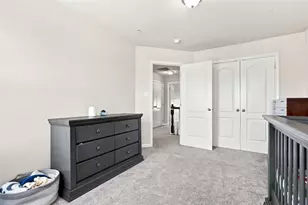 1 Roosevelt Dr, Kennedy Township, PA 15136 - Photo 28