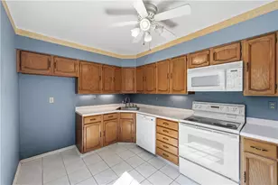 149 Roscommon Pl, Peters Township, PA 15317 - Photo 8