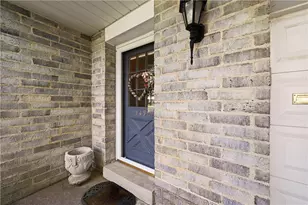 149 Roscommon Pl, Peters Township, PA 15317 - Photo 2