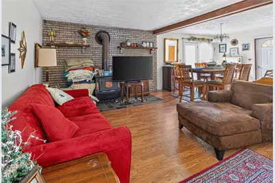 1020 Skyline Dr, Kittanning, PA 16201 - Photo 6