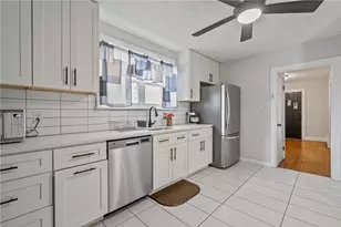 129 E Schwab Ave, Munhall, PA 15120 - Photo 14