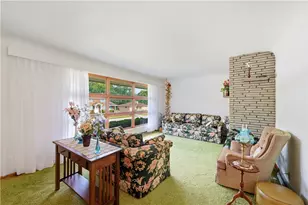 111 Joan Dr, Pittsburgh, PA 15209 - Photo 8
