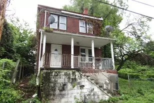 644 Paulson Ave, Pittsburgh, PA 15206 - Photo 2