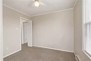 1227 Sycamore St, Connellsville, PA 15425 - Photo 20