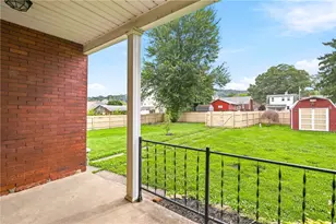 1227 Sycamore St, Connellsville, PA 15425 - Photo 34