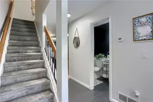 800 Fairways Dr, Oakmont, PA 15139 - Photo 4