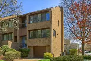 800 Fairways Dr, Oakmont, PA 15139 - Photo 2