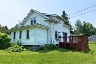7 Bell Rd, Pine Township, PA 16127 - Photo 1