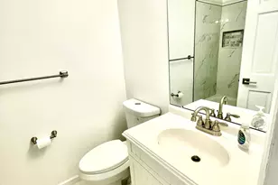 1010 River Oaks Dr, Pittsburgh, PA 15215 - Photo 12