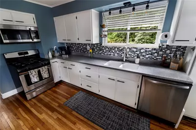 4230 Tuxey Ave, Pittsburgh, PA 15227 - Photo 8