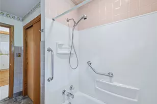1200 East St, Hermitage, PA 16148 - Photo 20