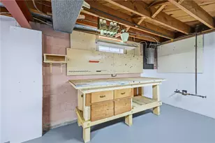 1200 East St, Hermitage, PA 16148 - Photo 22