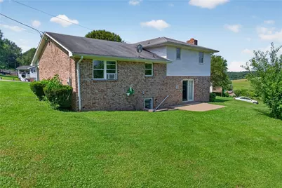 150 Melissa Drive, East Huntington, PA 15666 - Photo 32