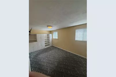 3221 Harcum Way, Pittsburgh, PA 15203 - Photo 10