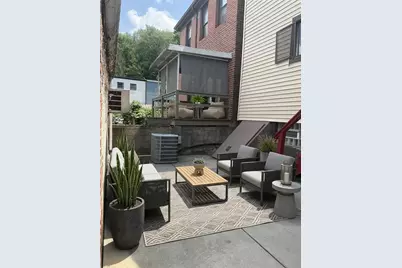 3221 Harcum Way, Pittsburgh, PA 15203 - Photo 14