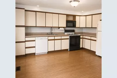 3221 Harcum Way, Pittsburgh, PA 15203 - Photo 6