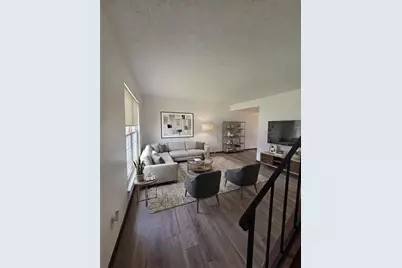 111 E Pike St, Canonsburg, PA 15317 - Photo 4
