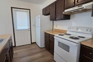 111 E Pike St, Canonsburg, PA 15317 - Photo 12